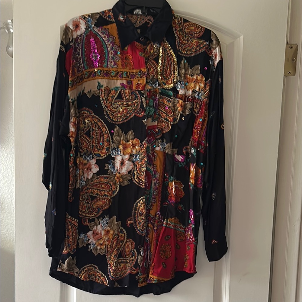 TAKE AWAY Colorful Paisley Button-Up Shirt